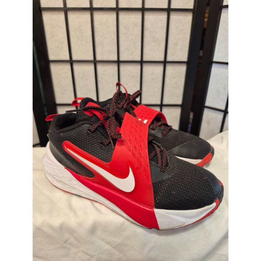 Nike Team Hustle D 11 GS Basketball Shoes Red Black HF6279-001 Size 6Y